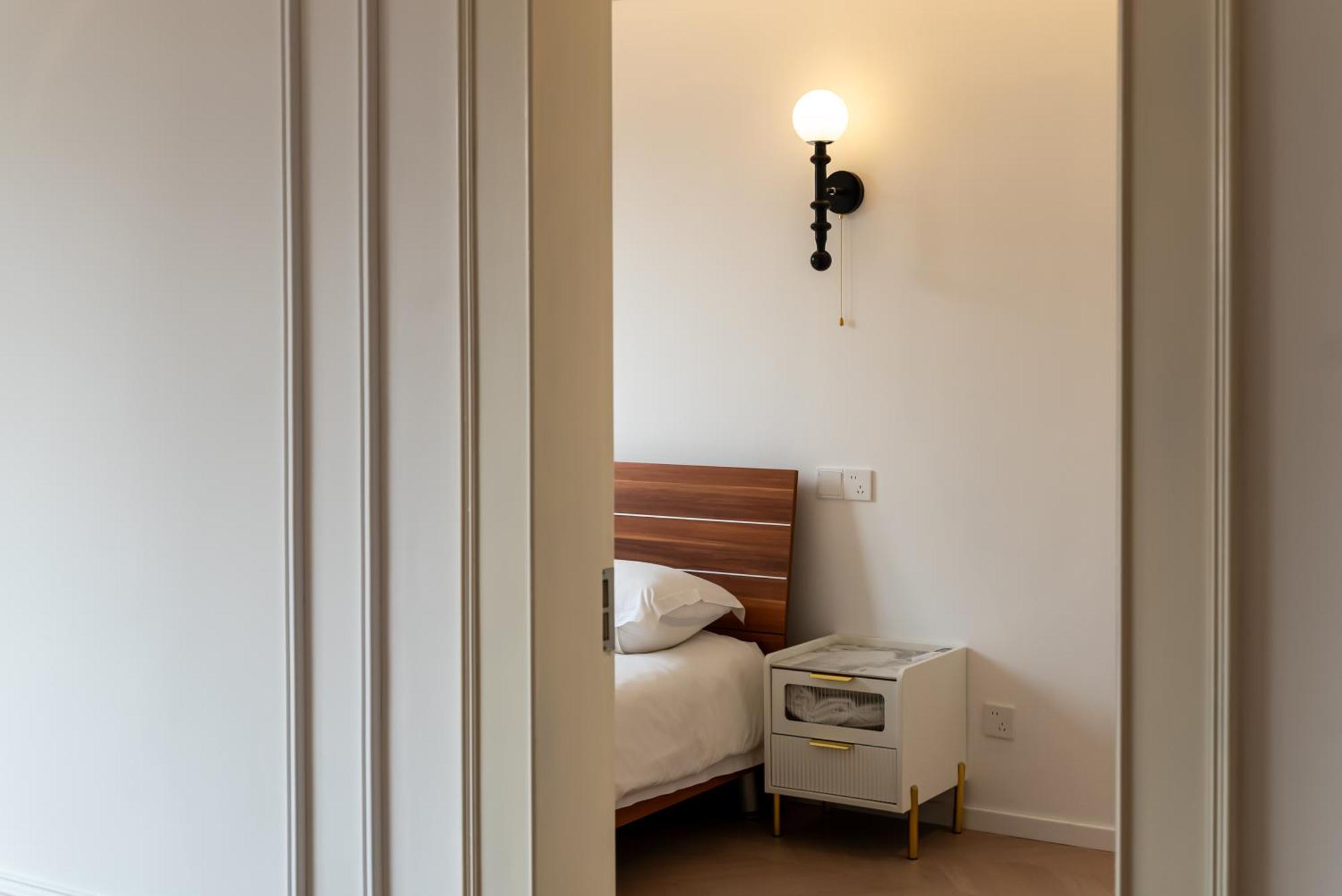 Shanghai Yi Du B&B -Family - Friendly Suite Close To People'S Square And Subway Екстериор снимка